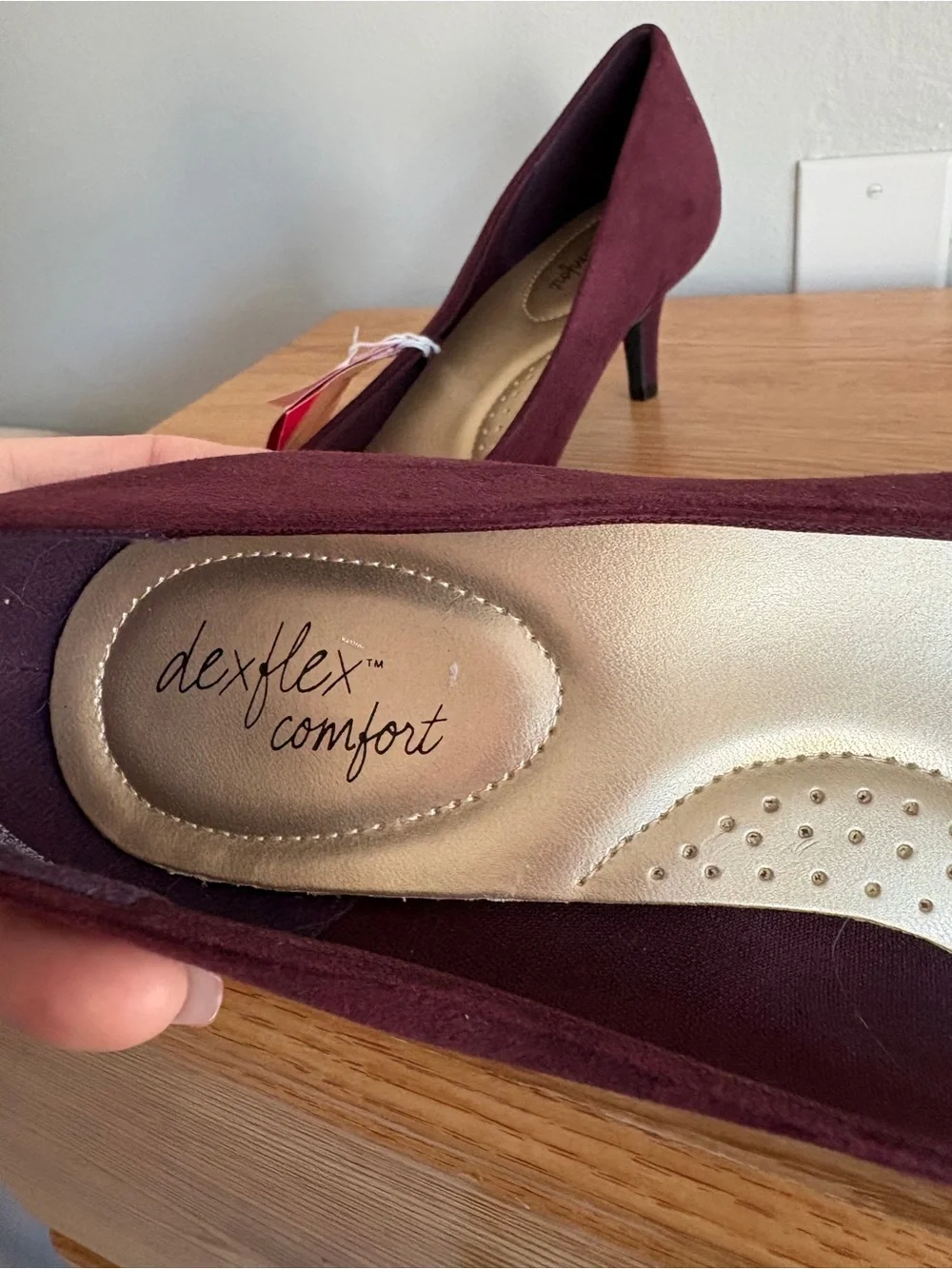 Dexflex Comfort Burgundy Suede Kitten Heel